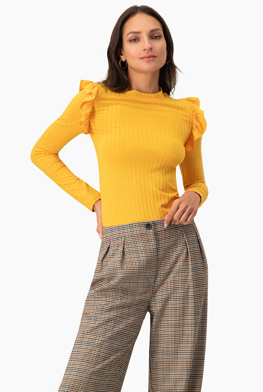 Blusa amarilla de manga larga con volantes y cuello alto