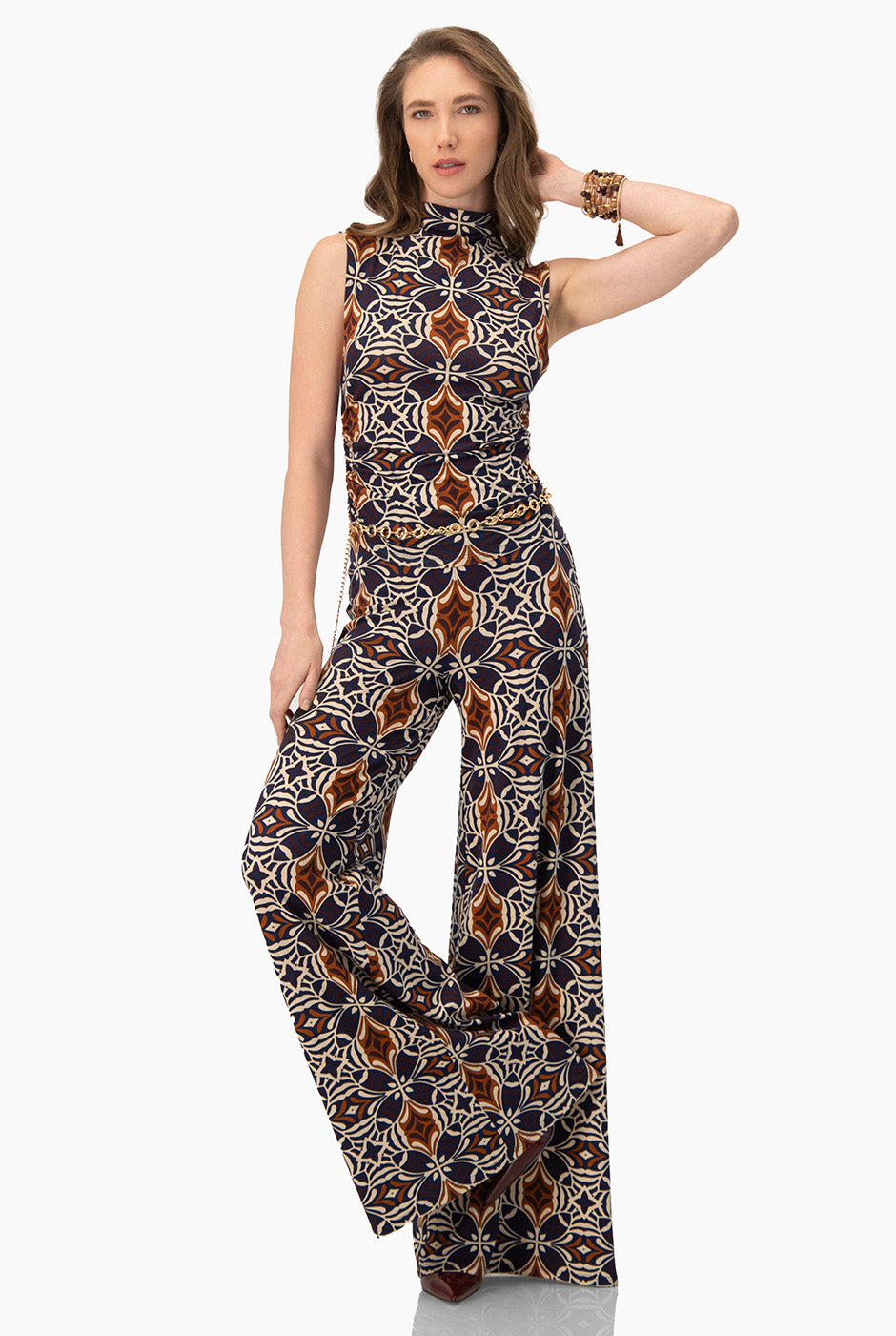 Blusa sin mangas multicolor con frunce lateral y cuello alto