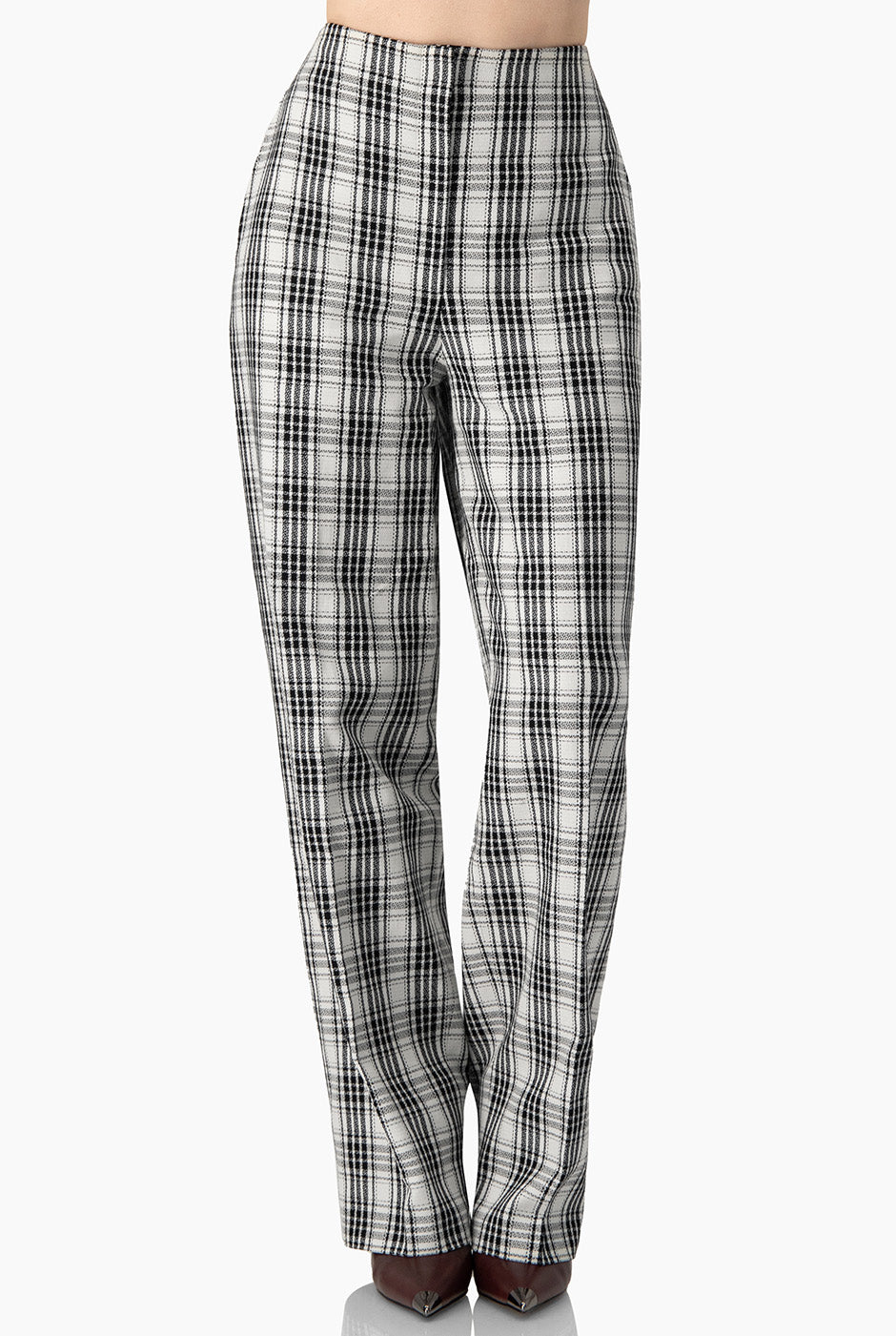 Pantalón amplio negro a cuadros con cierre y broche