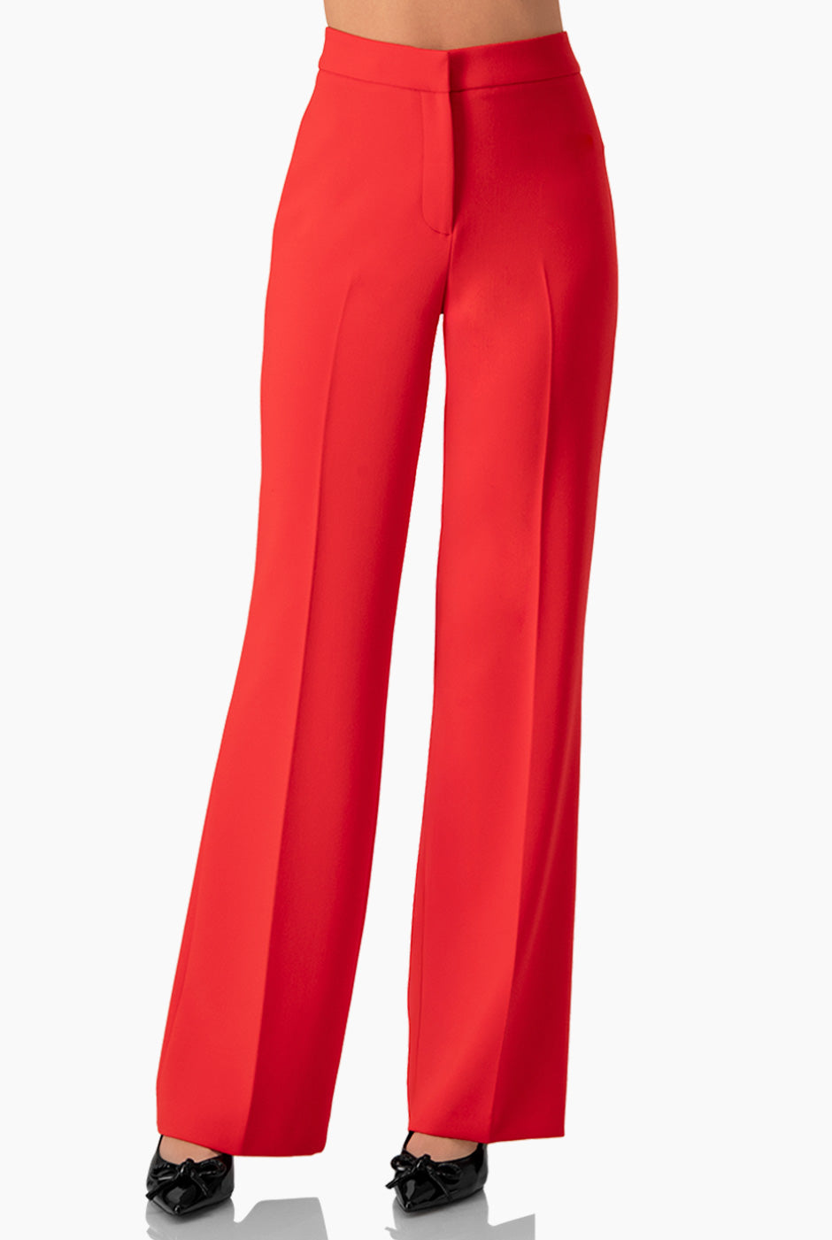 Pantalón rojo semi campana con bolsillos traseros simulados