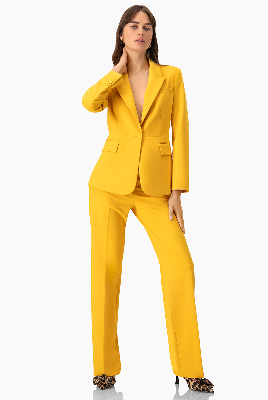 Pantalón sastreado amarillo recto con bolsillos laterales