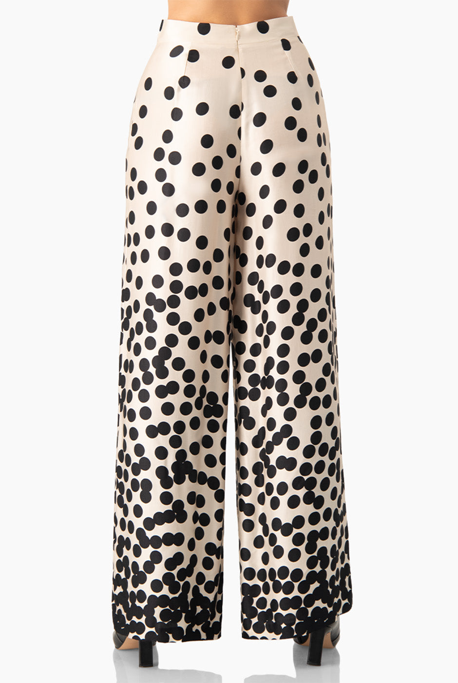 Pantalón palazzo con estampado de lunares en color natural, largo hasta el suelo