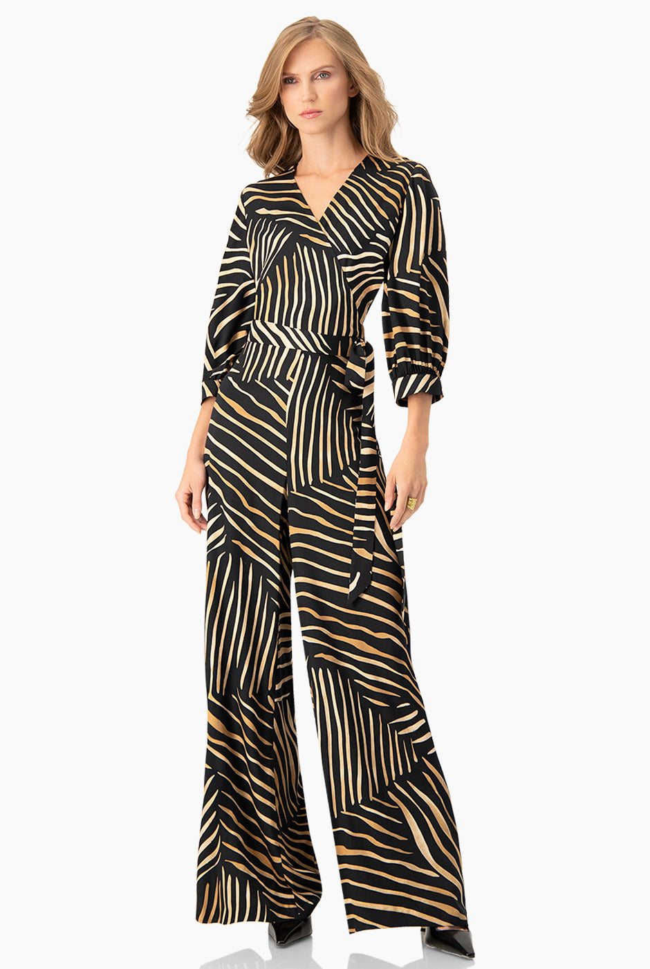 Pantalón amplio negro con estampado de rayas y cierre lateral