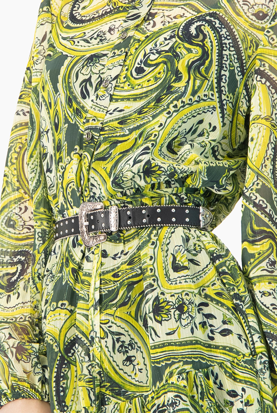 Vestido corto verde con estampado paisley y manga larga