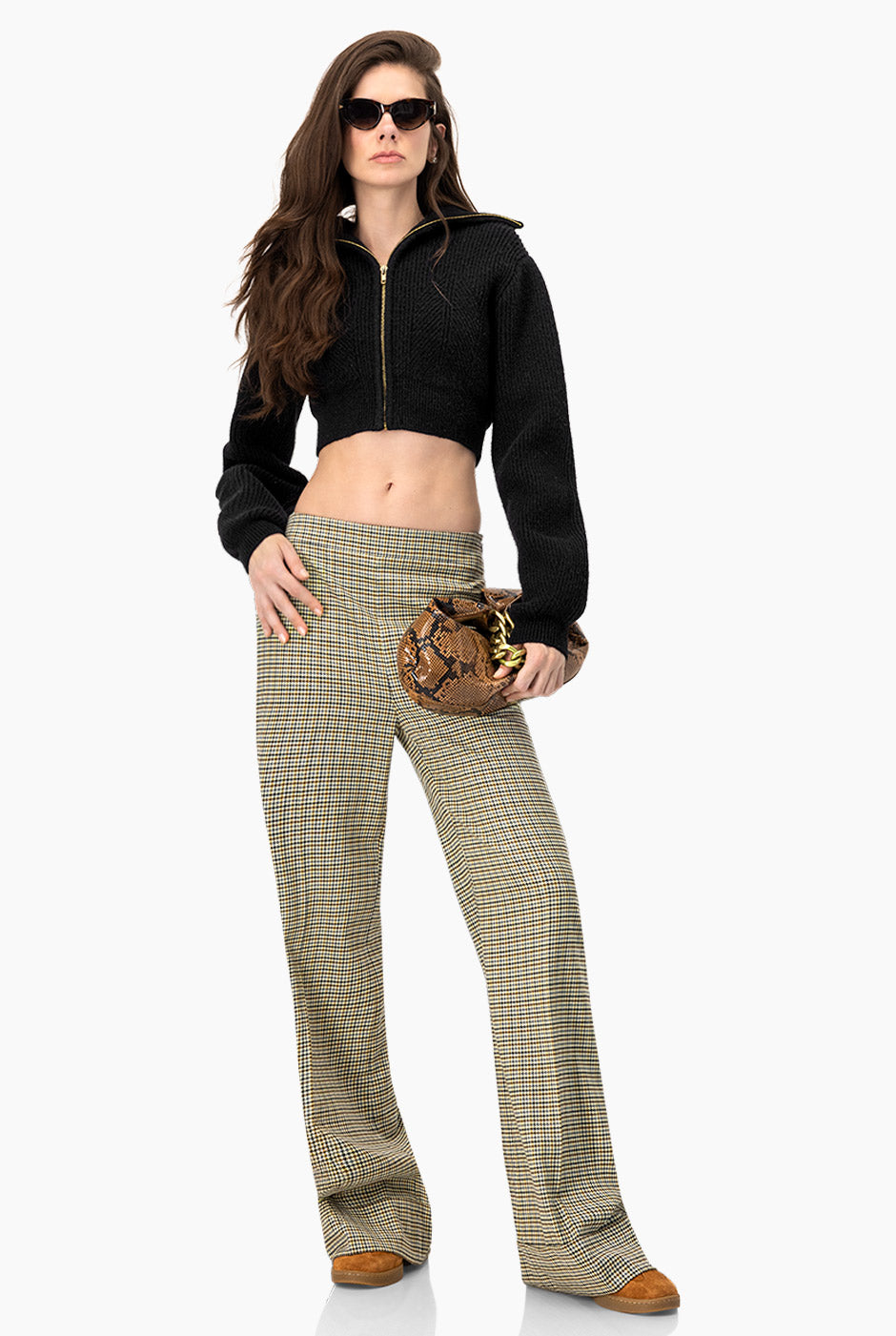 Cárdigan negro con cierre frontal y mangas largas